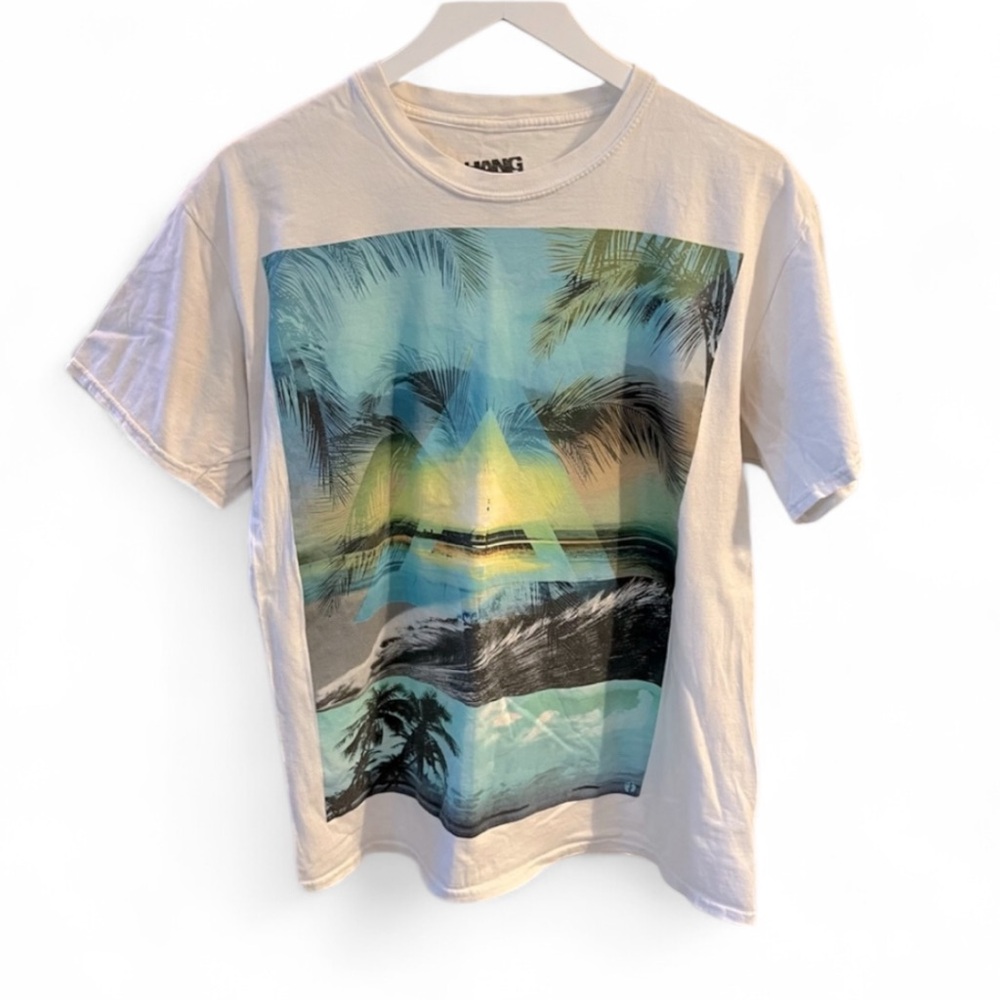 Hang Ten Surf Illuminati Beach California Graphic Vintage T-Shirt, unisex Large